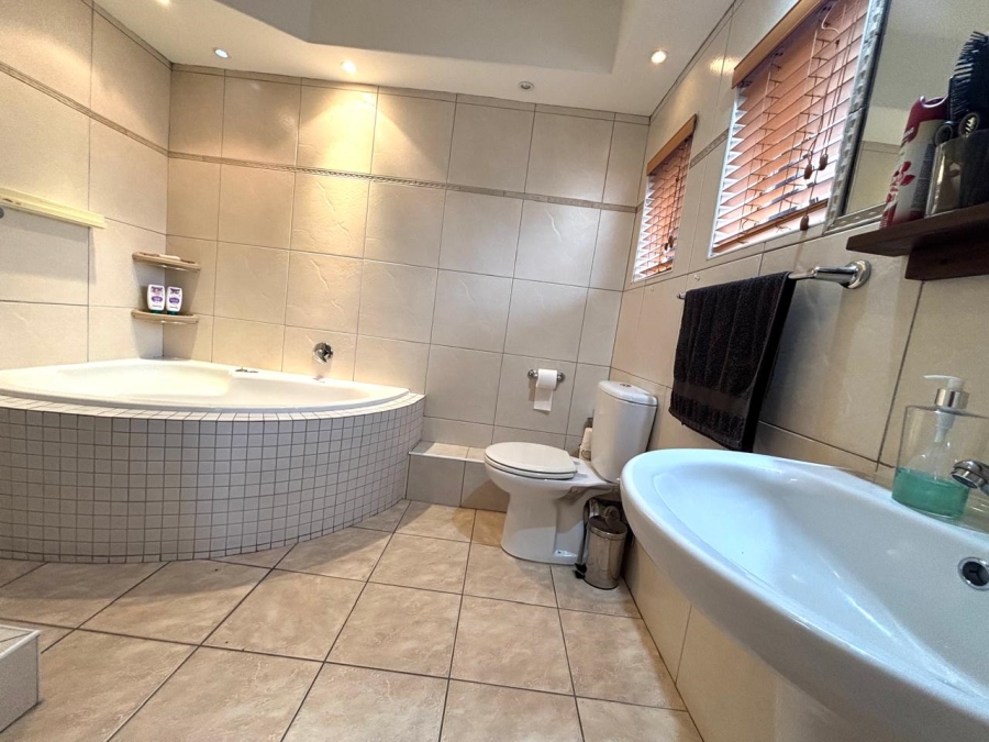 To Let 2 Bedroom Property for Rent in Cape Town City Centre Western Cape